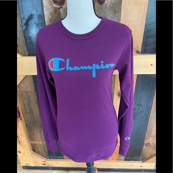 CHAMPION long sleeved 100% cotton crew neck tee with flocked script size XS - Picture 1 of 7
